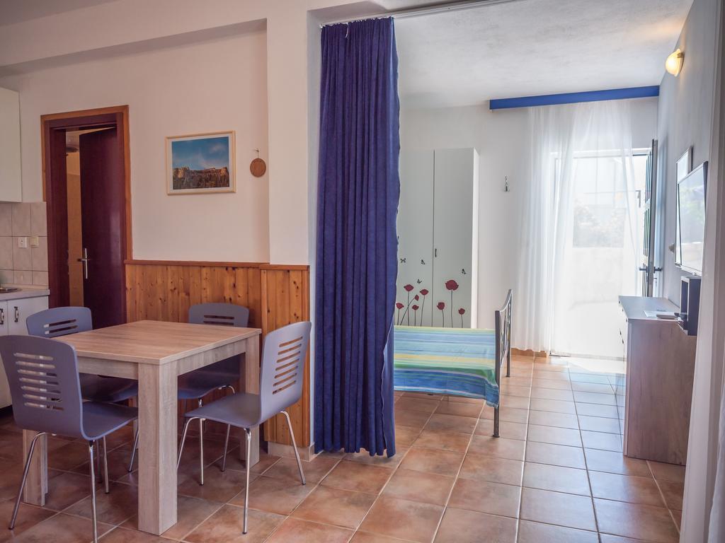 Apartments Viskovic Hvar Town Szoba fotó